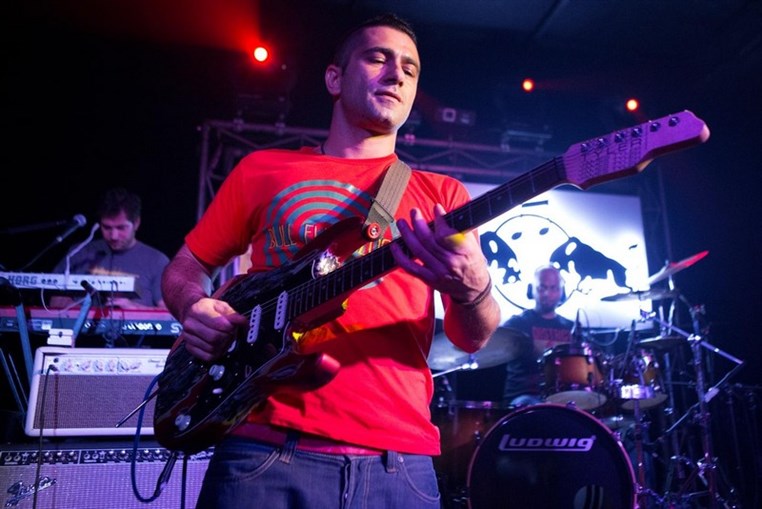 Red Bull Music Academy Radio  Quarter Tone Frequency